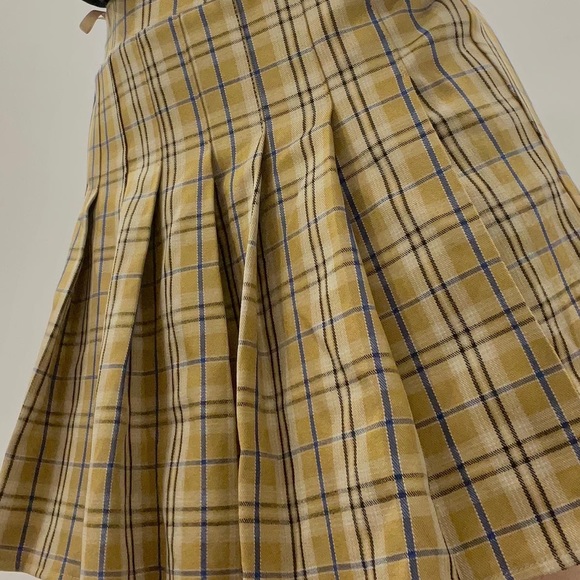 Plaid skirt - Picture 2 of 2